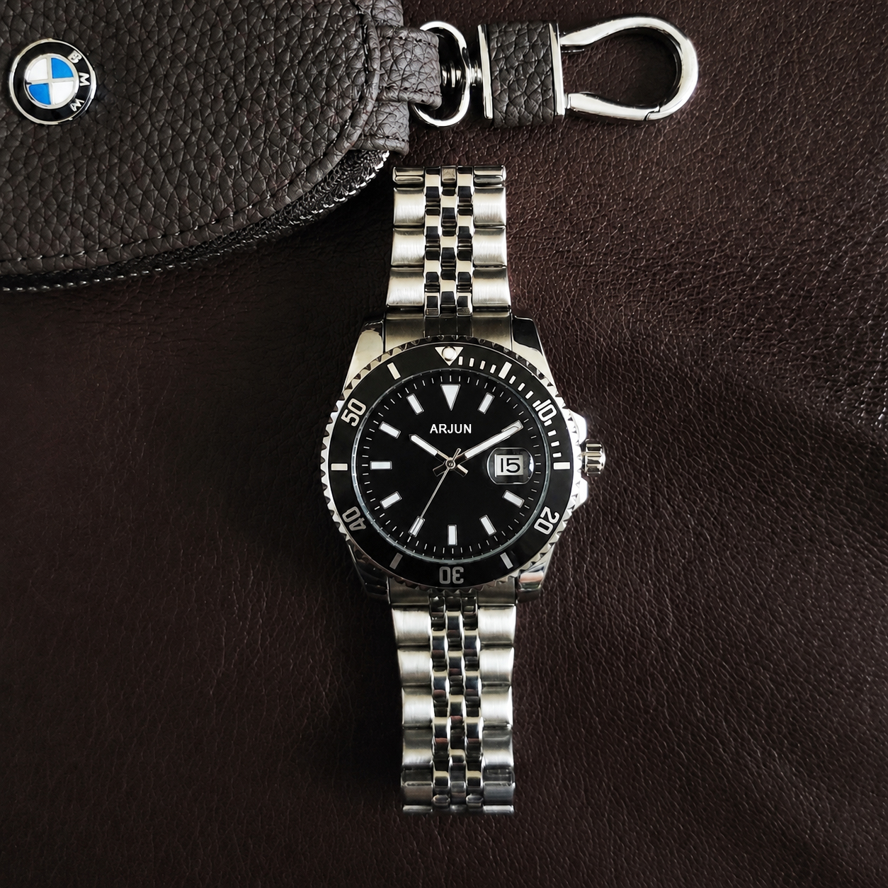 Personalized Diver Signature – Cosmic Black Dial, Jubilee Steel Strap, Date Magnifier - Image 2