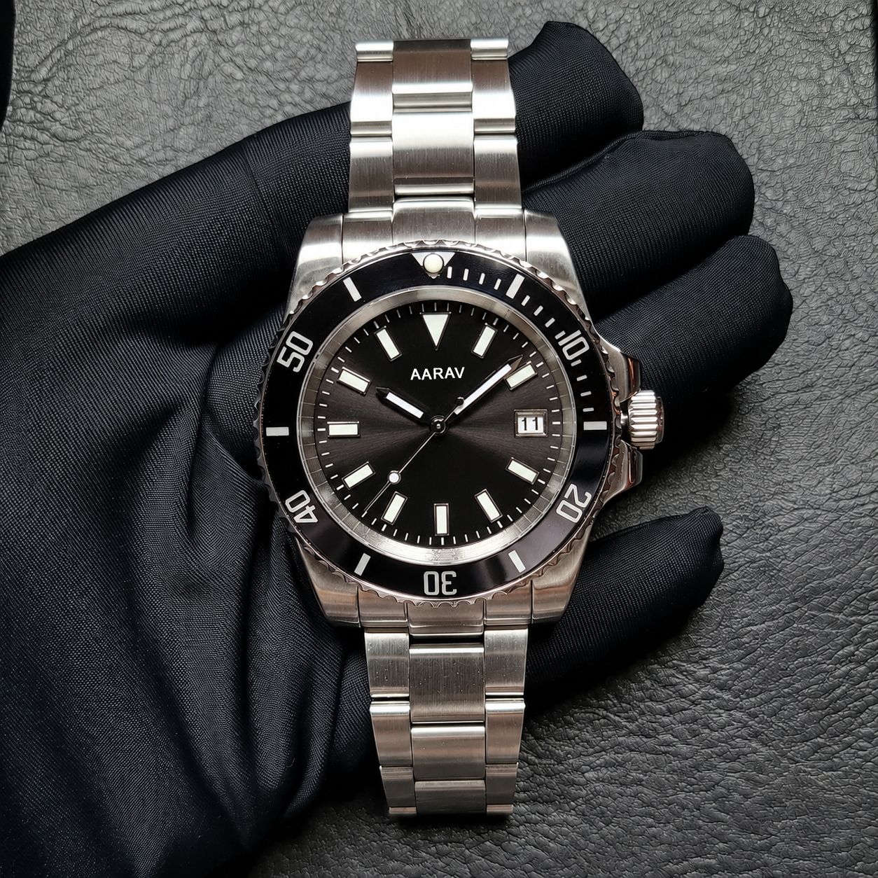 Personalized Diver Signature Pro – Cosmic Black Dial, Solid Steel Strap, Sapphire Crystal - Image 3